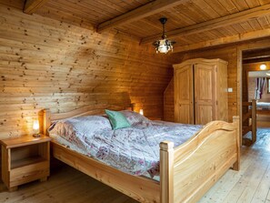 独立别墅 | 3 多间卧室、特色家居、床单