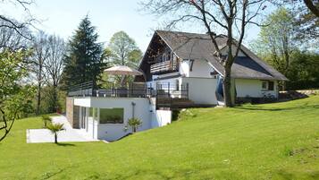 Chalet | Exterior