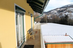 Property grounds - Apartment in Katschberg Near Ski Slopes (Rennweg am Katschberg)