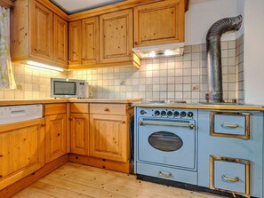 House | Private kitchen