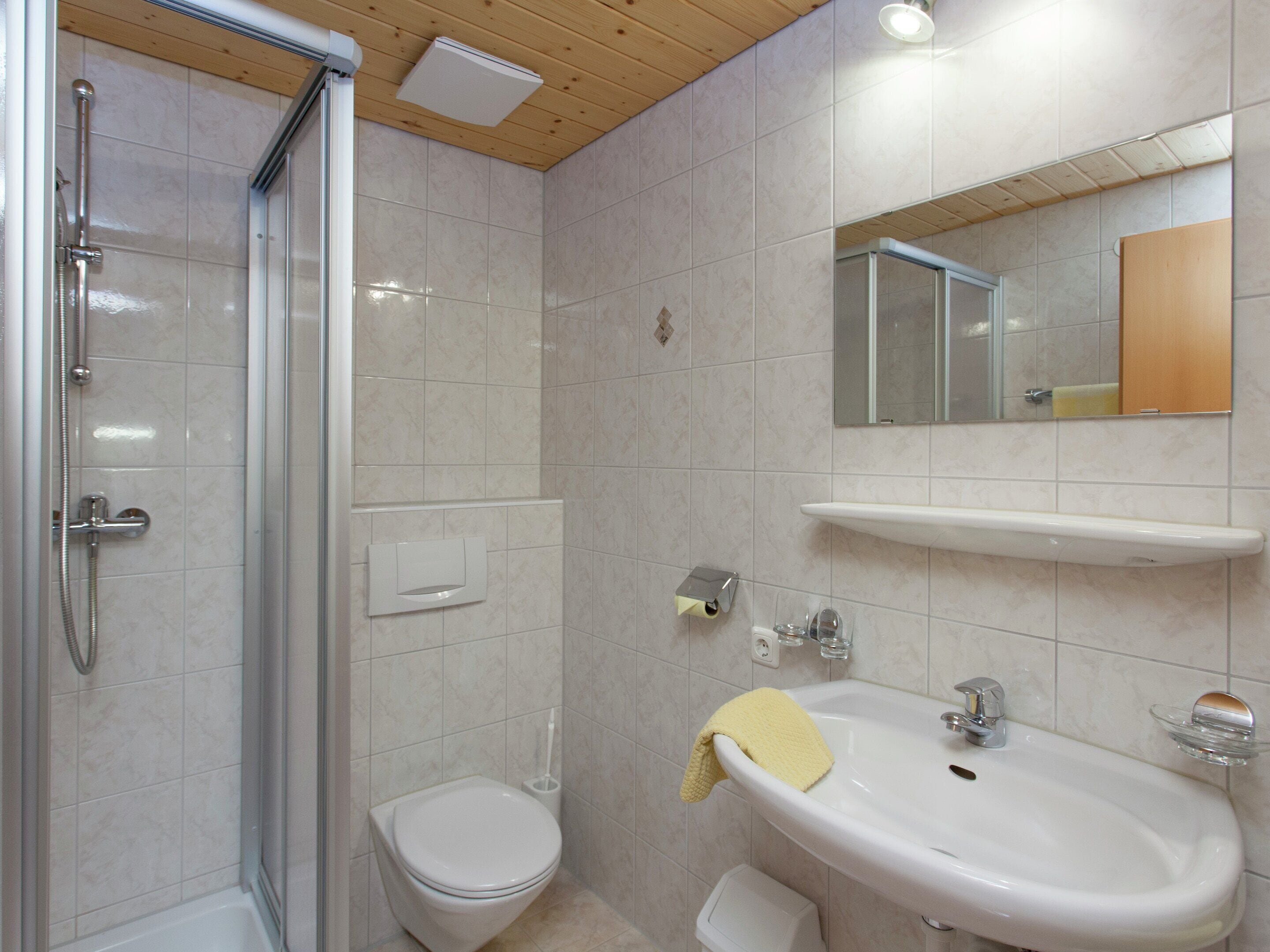 Apartment | Bathroom