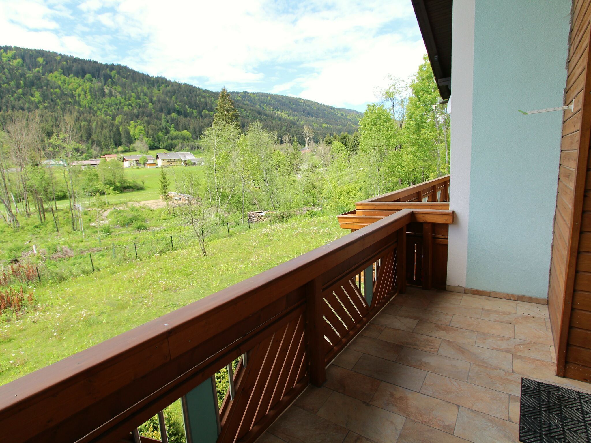 House | Balcony