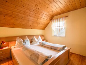 Ferienhaus | 3 Schlafzimmer, individuell eingerichtet, Bettwäsche