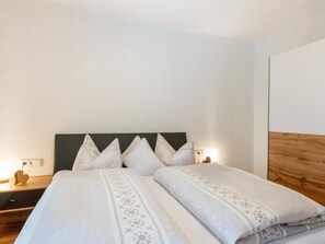 Apartment - Apartment in Strengen Near Ski Bus (Strengen)