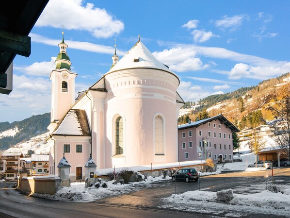 Exterior - Modern Apartment in Brixen im Thale Near Ski Area (Brixen im Thale)