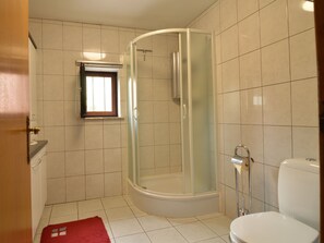 Ferienhaus | Badezimmer | Dusche