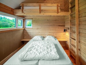 Huis | 6 slaapkamers, individueel gemeubileerd, beddengoed