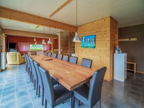 House | Dining