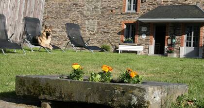 Vintage Farmhouse With Garden, Roofed Terrace