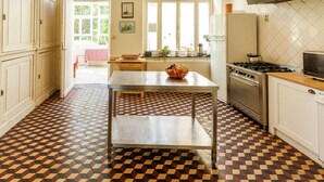 House | Private kitchen
