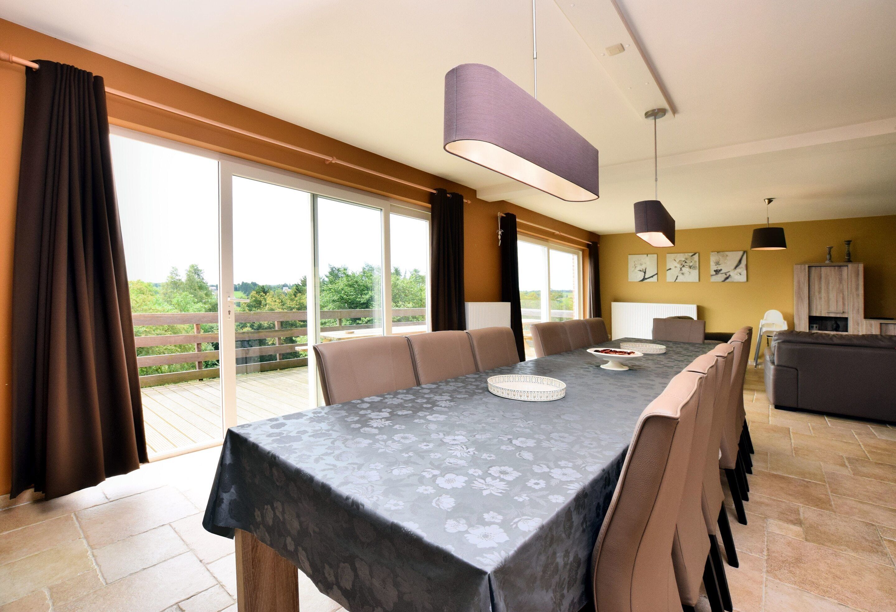 House | Dining