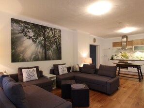 Villa | Living room - Luxury Chalet in Sankt Johann in Tyrol near Ski Area (Sankt Johann in Tirol)