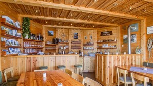 Hus | Bar (på overnattingsstedet)