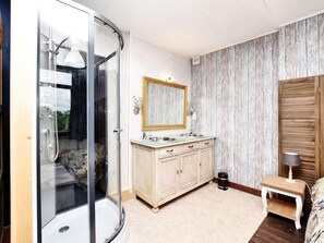 House | Bathroom - Lierneux Forest View Lodge (Lierneux)