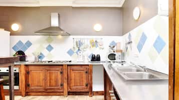 House | Private kitchen