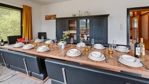 Dining - Beautiful Country House With Large Garden and Sauna (Kotschach-Mauthen)