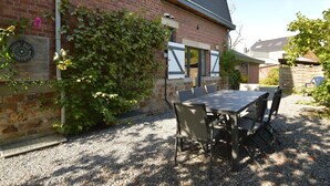 House | Balcony - Stunning Holiday Home in Theux Ardennes With Private Garden (Theux)