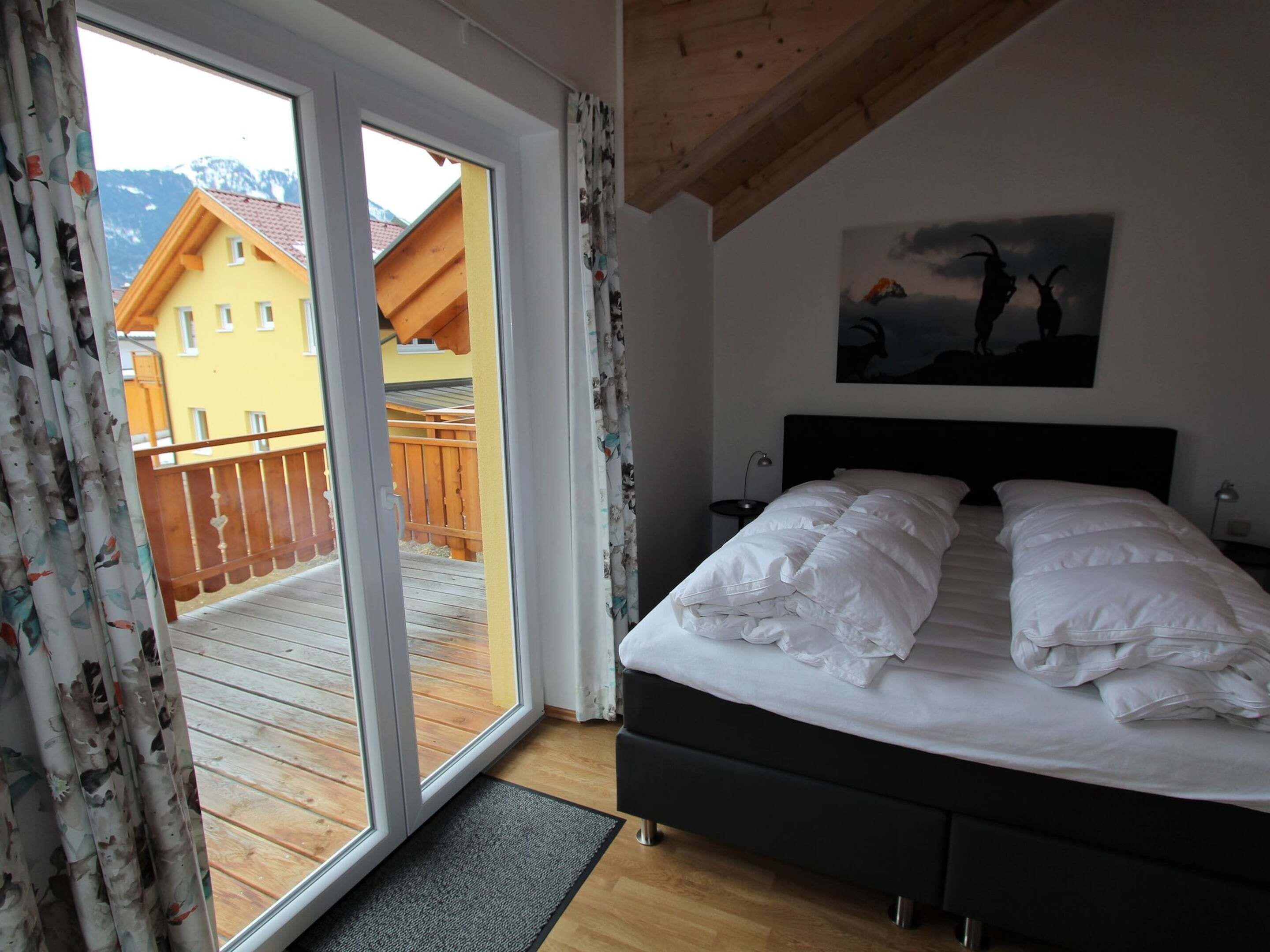 Chalet | 3 bedrooms, individually furnished, bed sheets