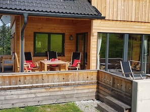 Balcony - Chalet in Hohentauern With Ski-in/ski-out (Hohentauern)