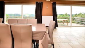 Rumah | Tempat makan