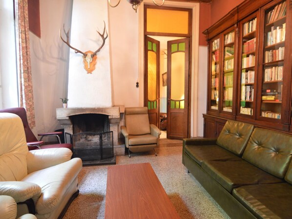 House | Living area
