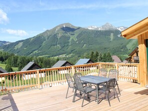Balcony - Splendid Chalet in Hohentauern With Bubble Bath for 140 (Hohentauern)