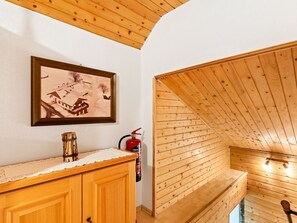 2 kamar tidur dan seprai linen