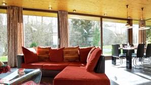Villa | Living area - Luxury Villa with Swimming Pool near F1 Circuit (Stavelot)