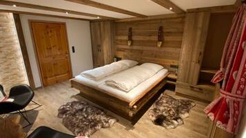 Chalet | 5 kamar tidur dan dilengkapi dengan perabotan berbeda-beda
