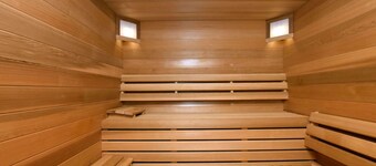 Luxurious Home With Sauna