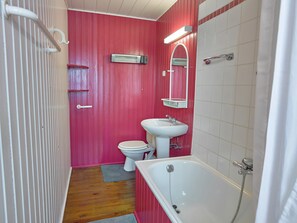 House | Bathroom - Spacious Holiday Home With Private Garden (Houyet)