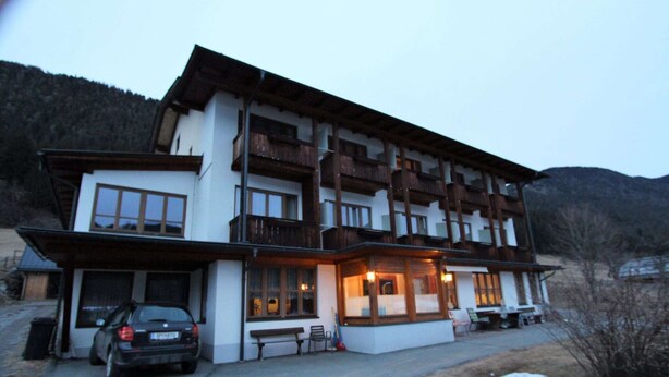 Exterior - Cozy Apartment in Weissensee near Ski Lift (Weissensee)
