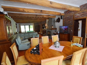 House | Dining