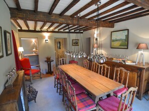 House | Dining