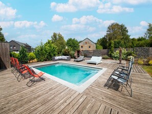 House | Pool