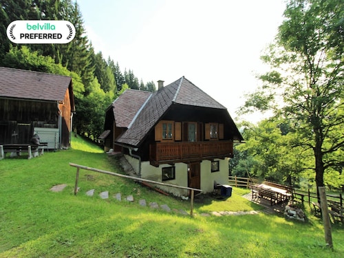 Spacious Chalet with Sauna near Ski Area in Wolfsberg