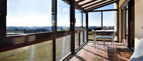 House | Balcony