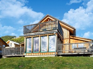 Exterior - Mountain-view Chalet in Hohentauern With Infrared Cabin (Hohentauern)