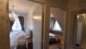 Room - Charming Holiday Home in Damme With Private Garden (Damme)