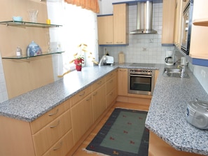 Appartamento | Cucina privata | Microonde, forno, lavastoviglie, macchina per tè/caffè