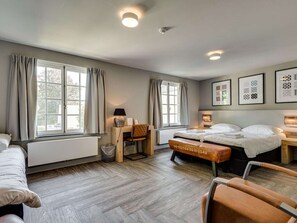 Room - Authentic Group House in Vielsalm With Sauna and Bubble Bath (Vielsalm)