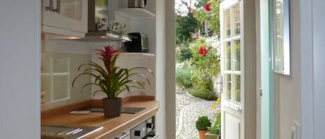 Køleskab, mikrobølgeovn, ovn, opvaskemaskine