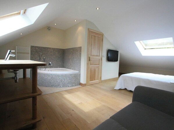 Cottage | 6 bedrooms, individually furnished - Spacious Place in Hamoir (Hamoir)