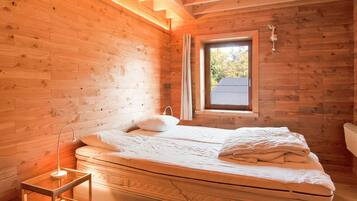 Villa | 6 habitaciones, muebles diferentes y ropa de cama