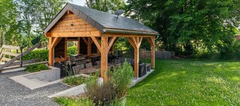 Villa in Freyneux With Garden