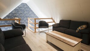 TV - Beautiful Holiday Home in Peer on a Farm (Peer)