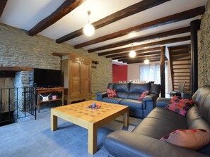 Huis | Woonkamer | Een open haard