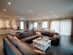 DVD player - Gorgeous Villa With Sauna in De Haan Near Beach (De Haan)