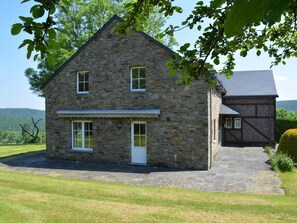 Exterior - Spacious Villa Near Lesse (Daverdisse)