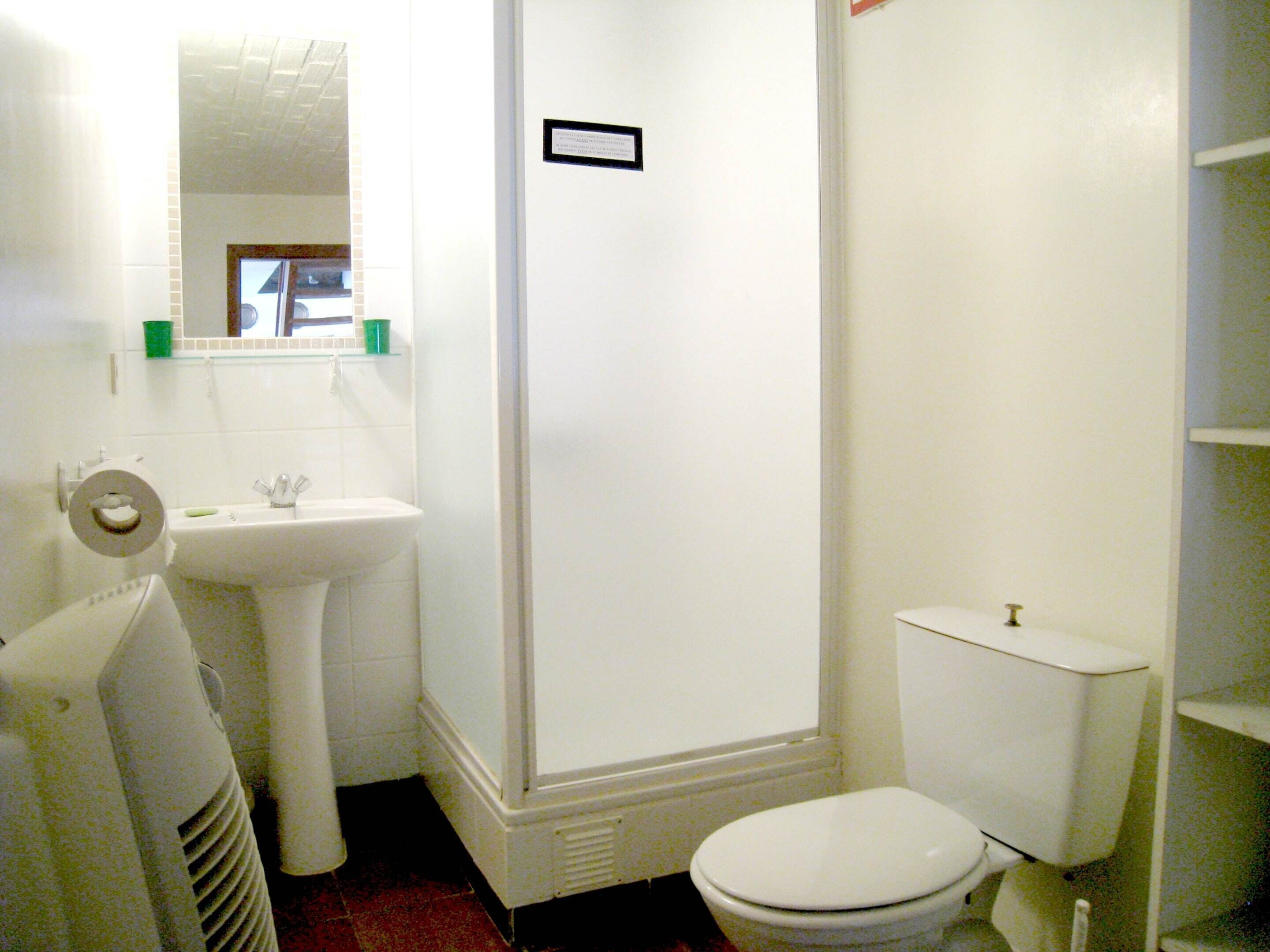 House | Bathroom
